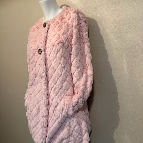 Me Jane Faux Fur Pink Teddy Jacket - Picture 3 of 10